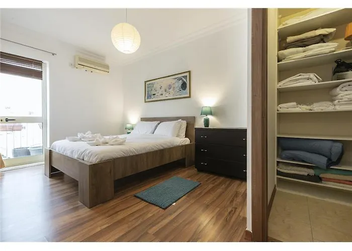 Sliema 2 Bedroom Apartment-Hosted By Sweetstay