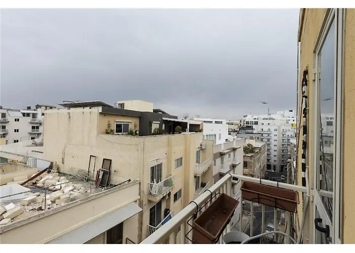 Sliema 2 Bedroom Apartment-Hosted By Sweetstay