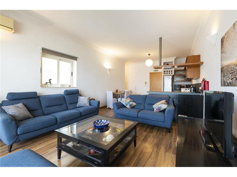 2 Bedroom Apartment-hosted By Sweetstay * Sliema